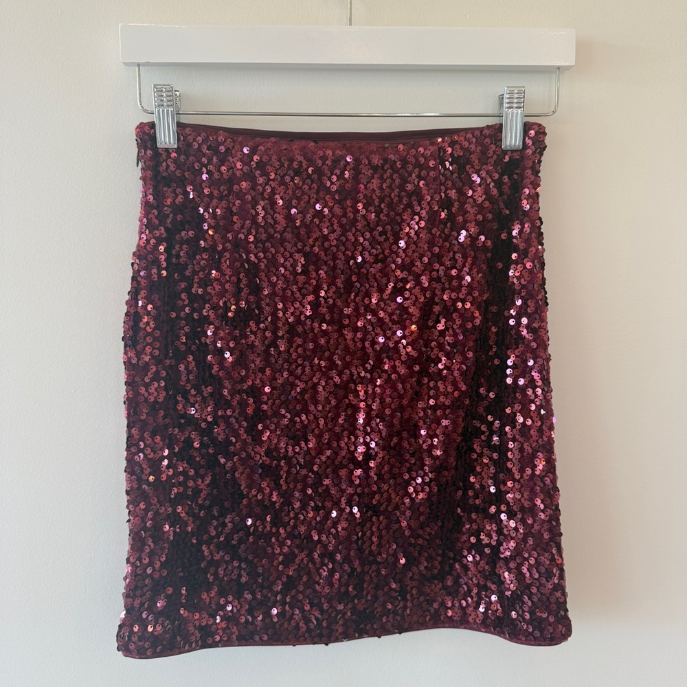 NWT Camila Coelho Justina Burgundy Red Sequin Mini Skirt Womens Size S - Picture 3 of 6